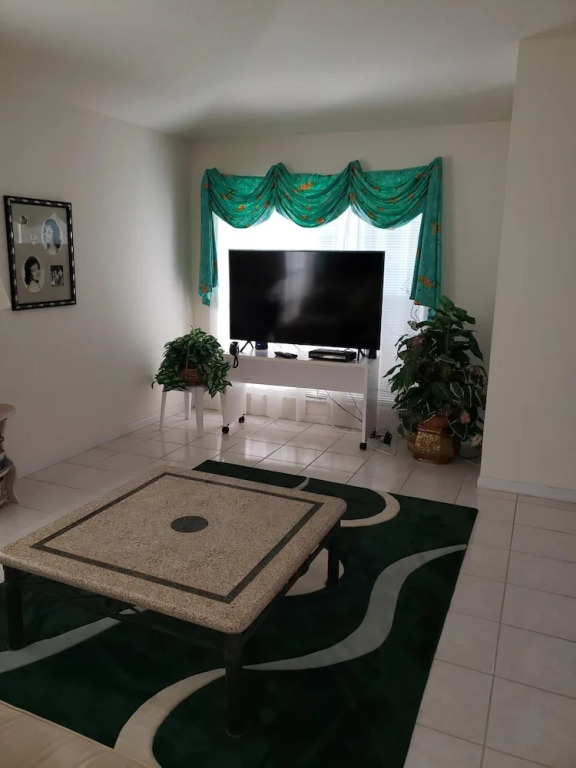 Beautiful 3 Bedroom 4 Bathroom Villa