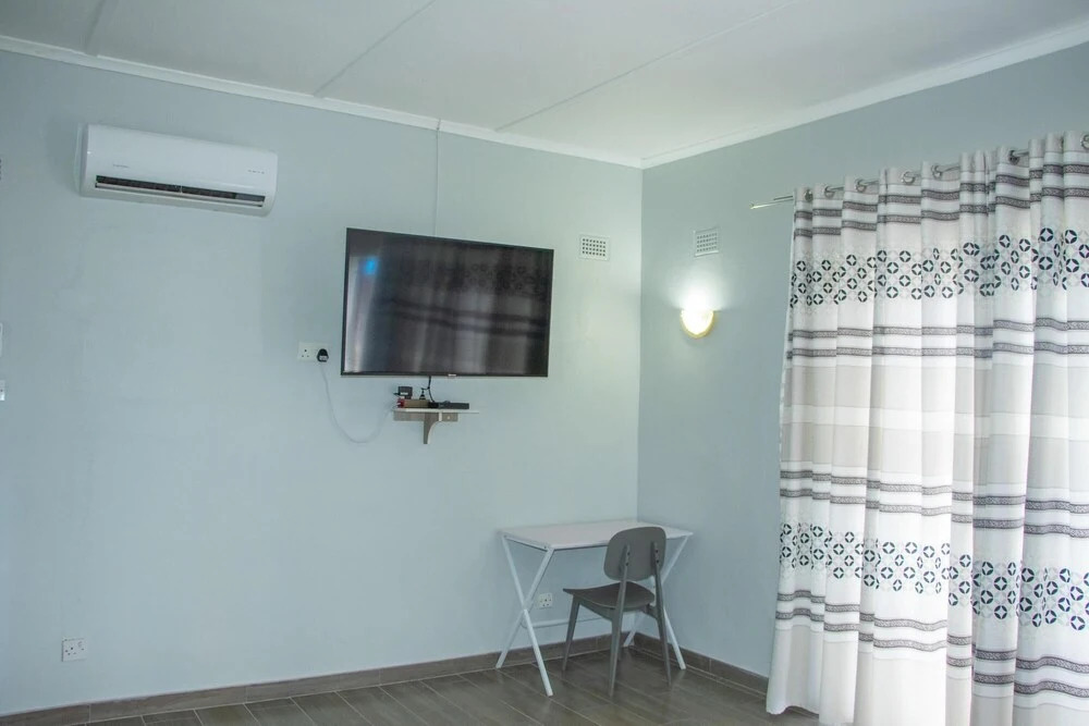 Neat one Bedroom in Morningside Guesthouse - 2089
