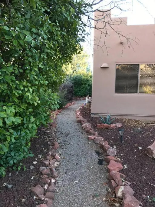 Mountain View Apartment, Residential Area, Private Entrance