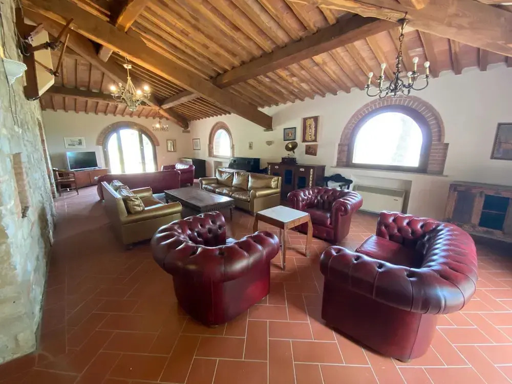 Farmhouse in Pisan Hills with Pool