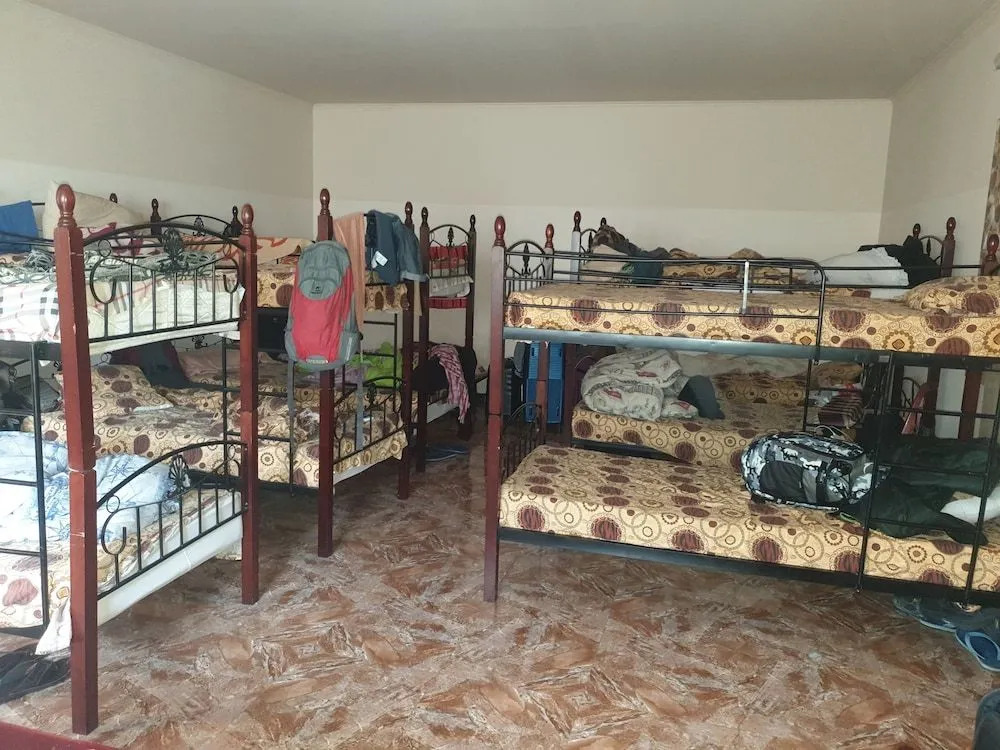 Baaz Hostel