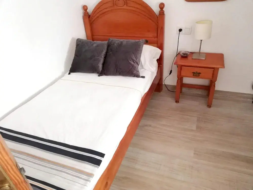 Apartment with 3 Bedrooms in Alicante , with Wonderful Sea View, Furnished Balcony And Wifi - 700 M From the Beach