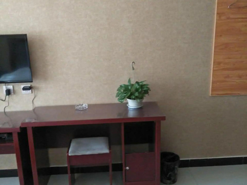 Yumen Tengyu Hotel
