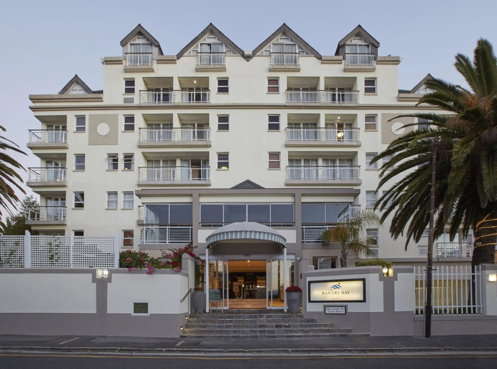 The Bantry Aparthotel by Totalstay