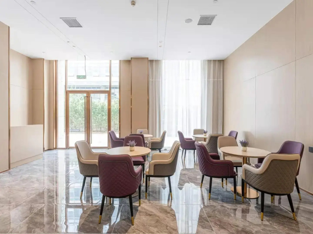 Lavande Hotel(Xiamen Airport Wuyuanwan Metro Station)