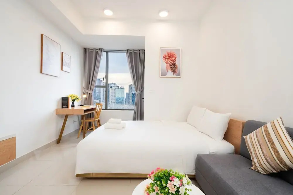Rivergate Luxe - Central Saigon Stay