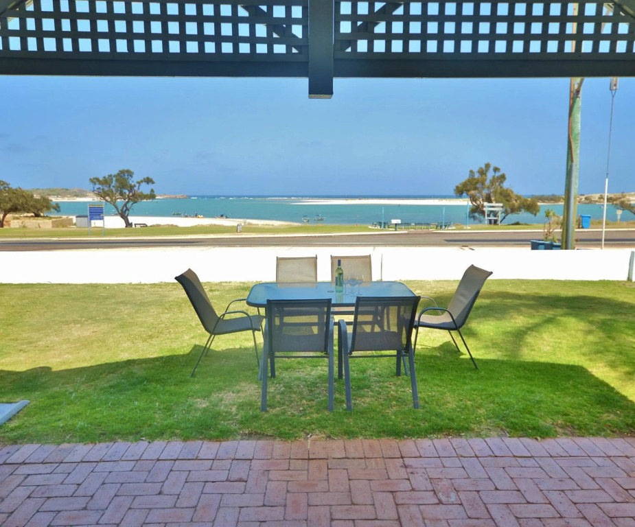 Waterfront Apartment 2 - Kalbarri WA