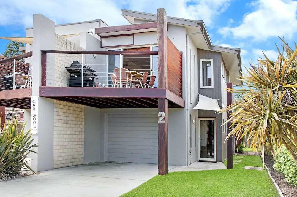 Castwood Villa 2