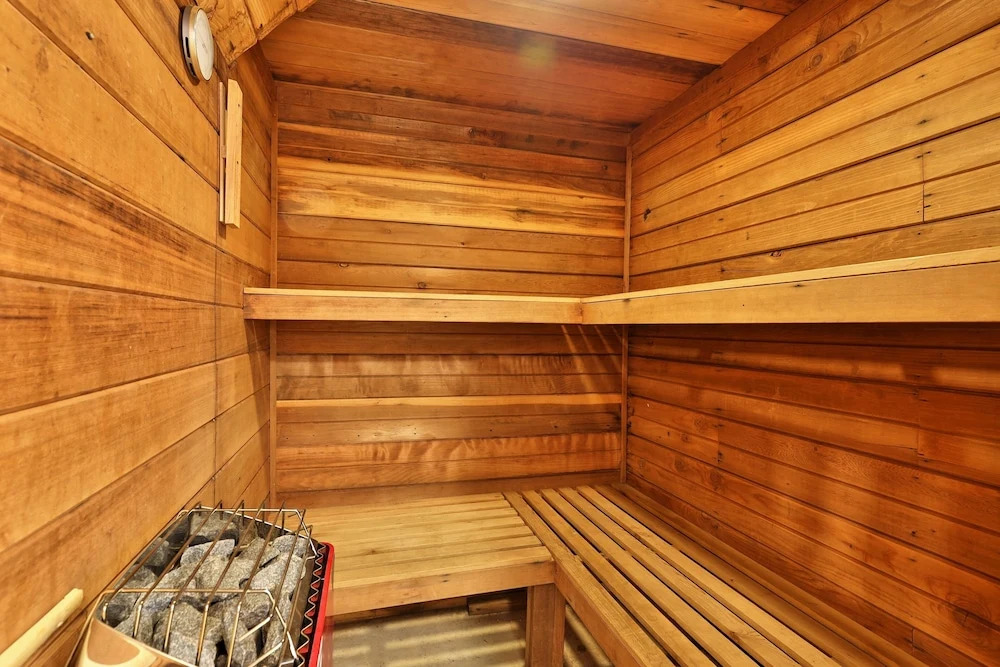 Vertical Drop 3 Bedroom Home