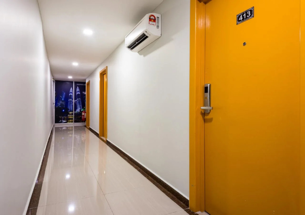 EASSY Hotel KL Sentral