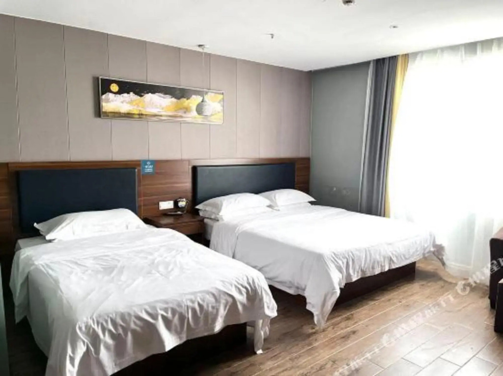 Wonder Hotel (Changsha Central South University Metro Station)