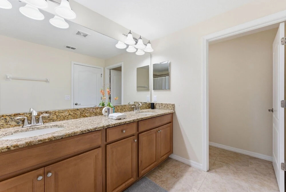 8951 Disney Dreams Family Townhouse Near Park