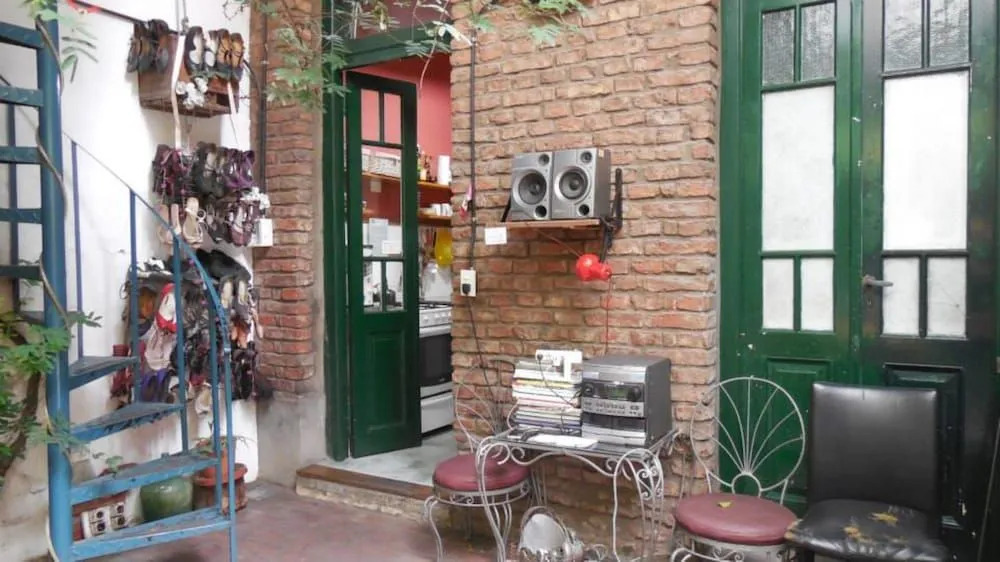 Linas Tango Guesthouse