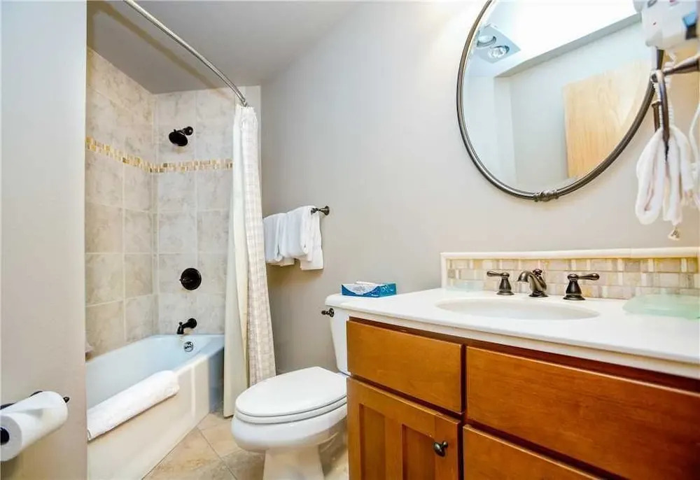 1302 Trappeur's Lodge, Trappeur's Crossing Apartment 3