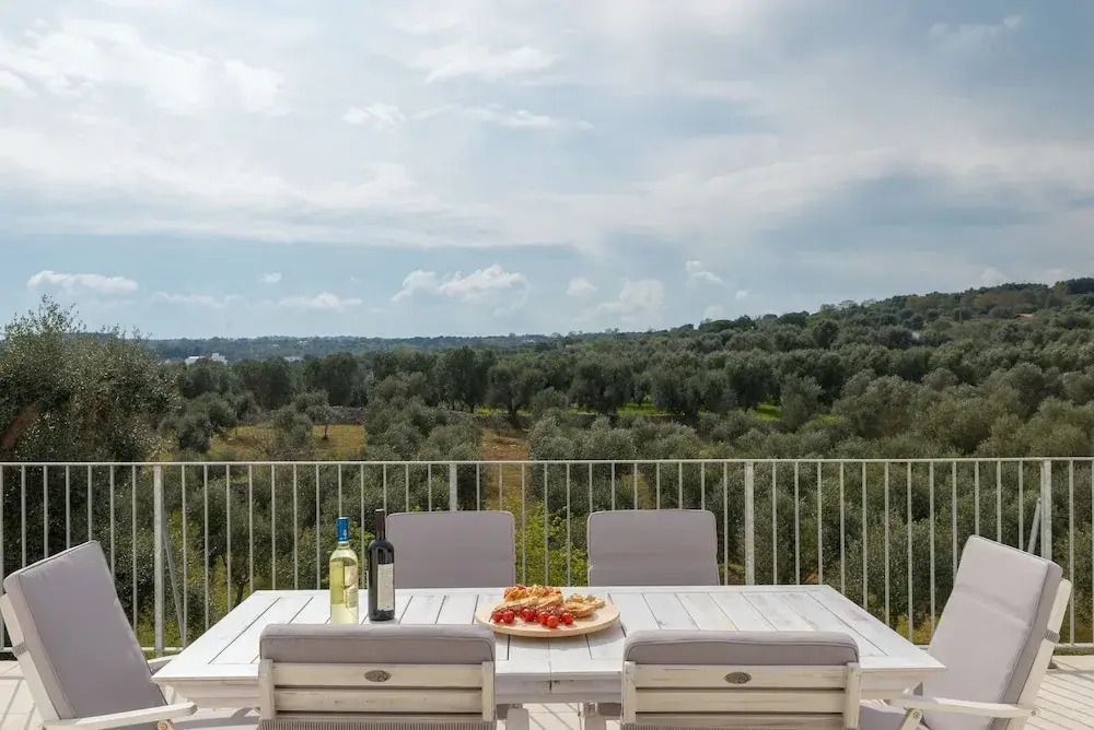 Villa degli Ulivi con piscina by Wonderful Italy