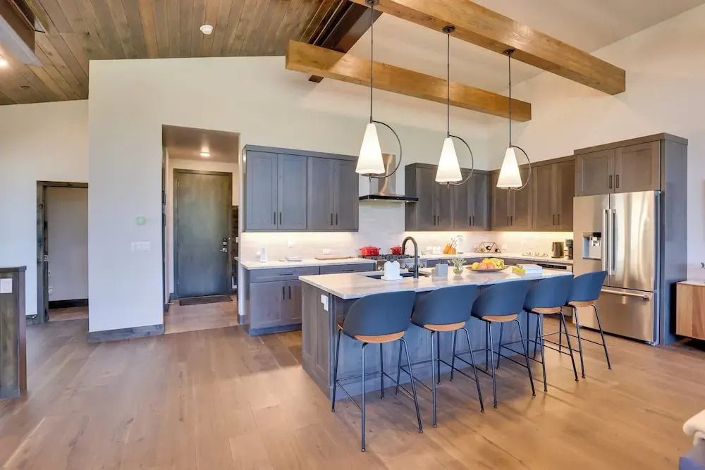 Mountain Home w/ Hot Tub, Near WP Resort!