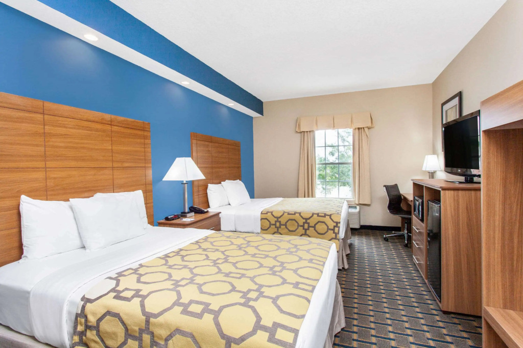 Baymont by Wyndham Jacksonville/Butler Blvd