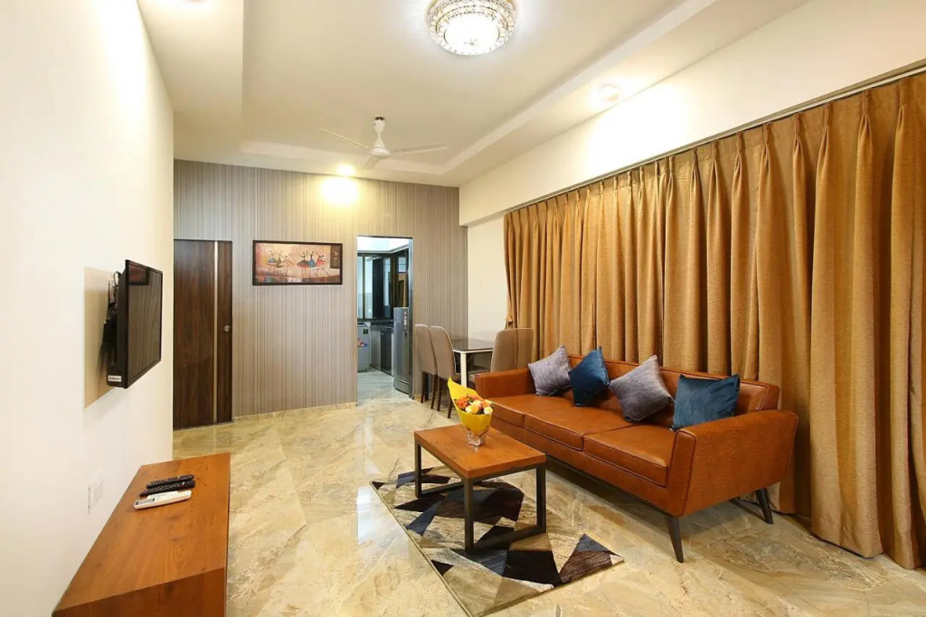 Mumbai House Luxury Apartments, Santacruz East