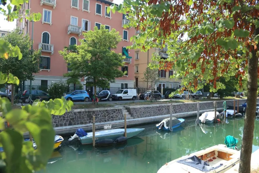 Via Cipro 16