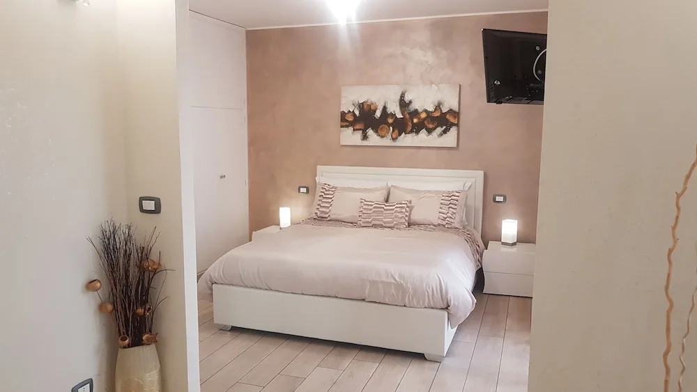 Rome Skyline Suite