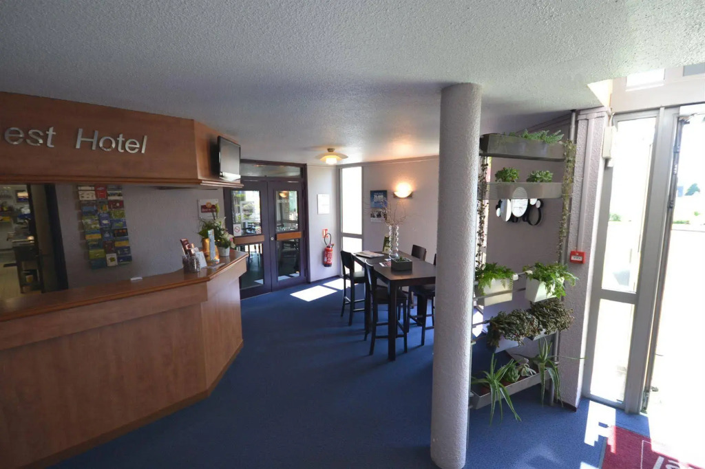 BRIT HOTEL Caen Hérouville