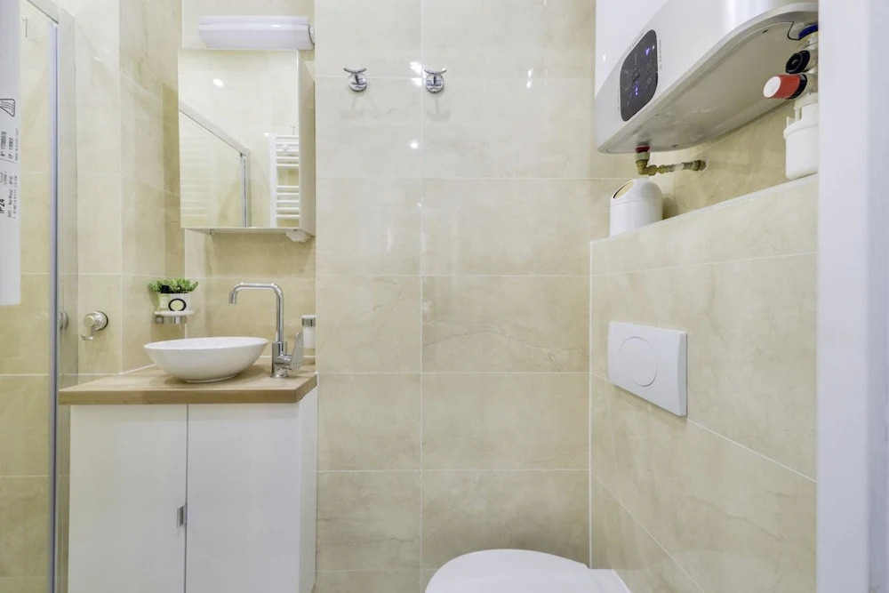 Pantheon - Lovely Flat