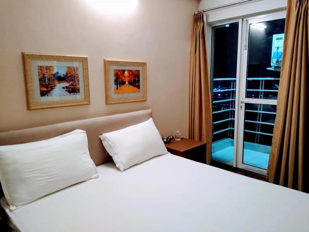 Entire Suites/Studio near IT hub/Expressway/Metro