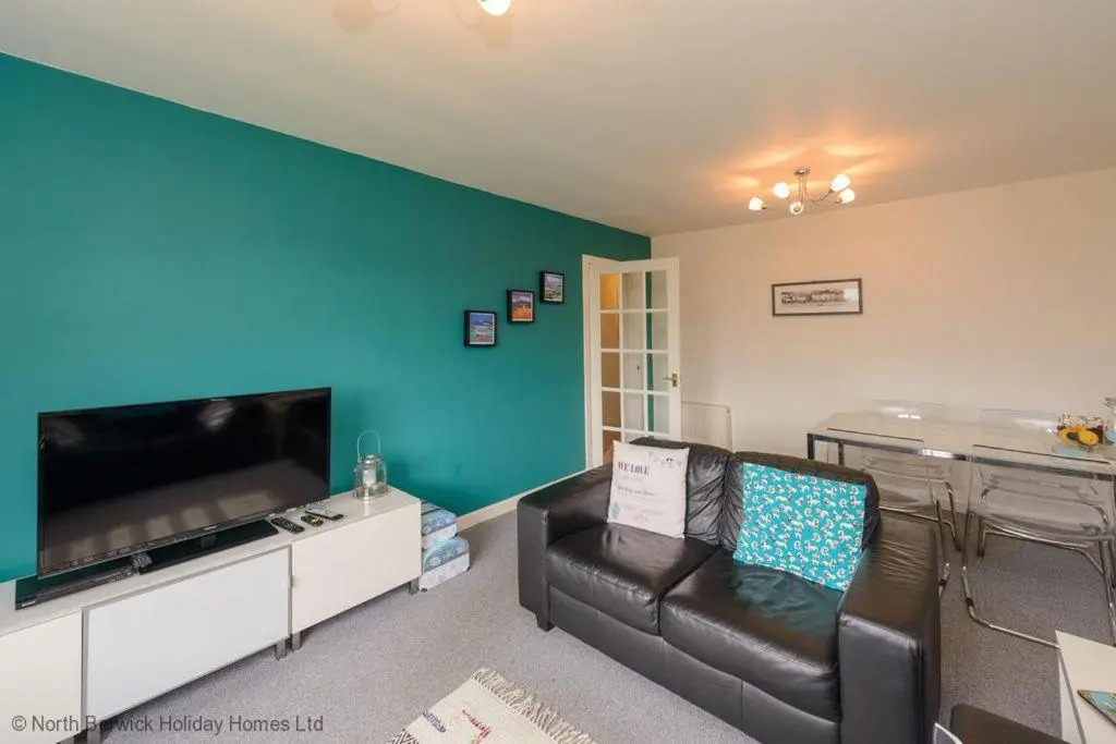 Thistle Apartment 1