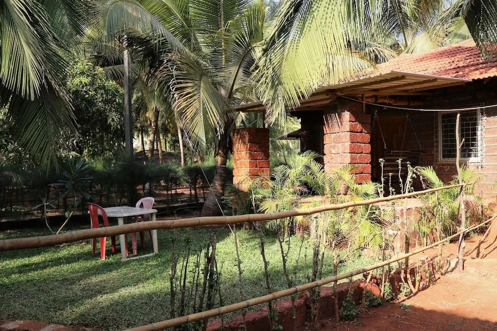 Darya sarang resort & Beer shopee