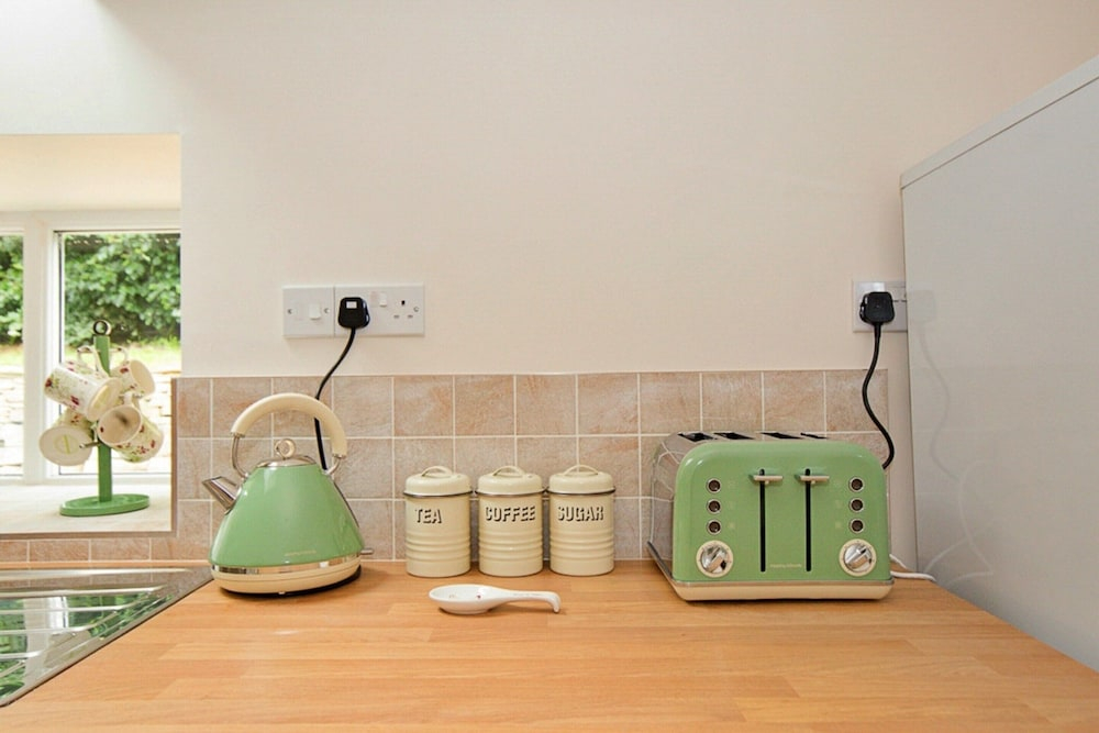 Pet-friendly Cottage in Belsay, No Deposit