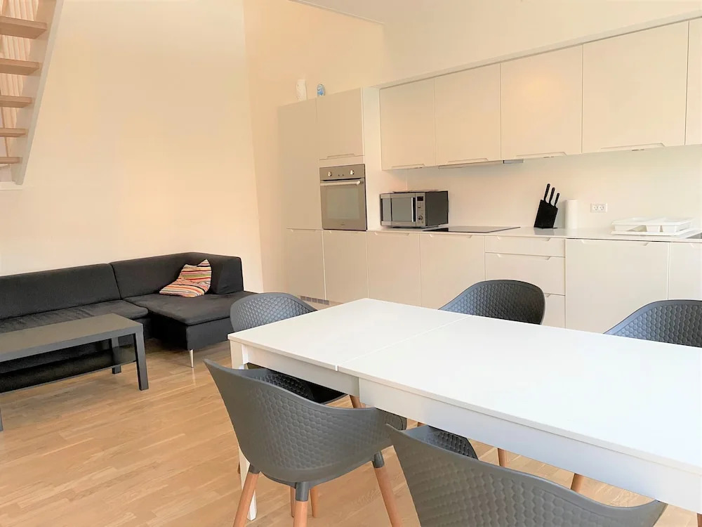 Modern Four-bedroom Townhouse Next to Bella Center and Copenhagen Airport