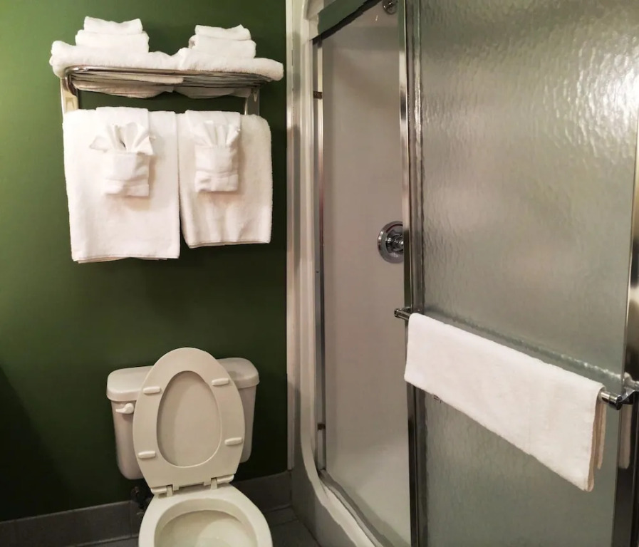 Sleep Inn & Suites