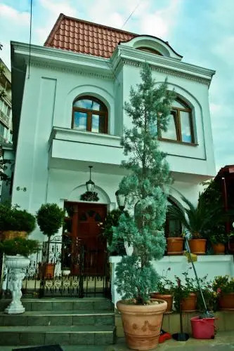 Dracula Adventure Tours Accommodation