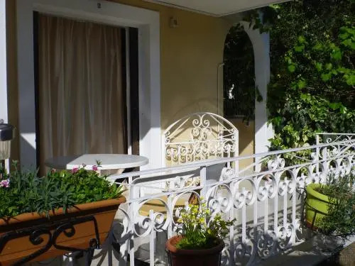 FLORA STUDIOS CORFU