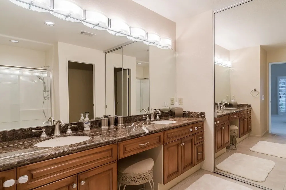 55092 Oak Tree Condo 3 Bedrooms 3 Bathrooms Condo