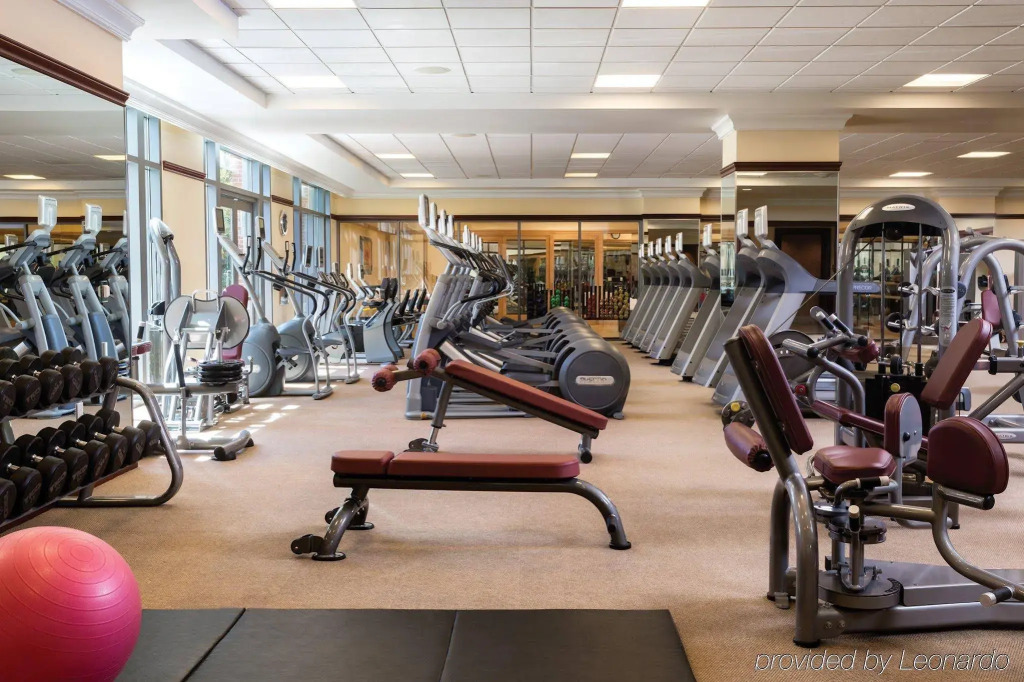 Отель Four Seasons at Westlake Village