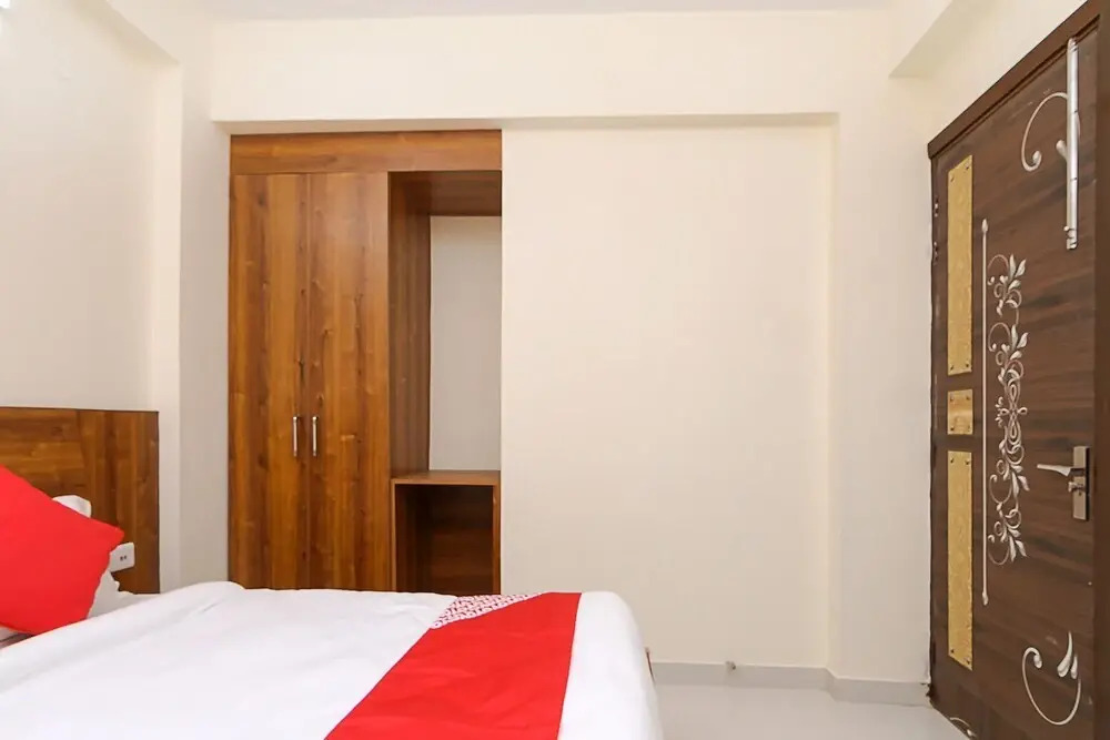 The Grace Residency By OYO Rooms