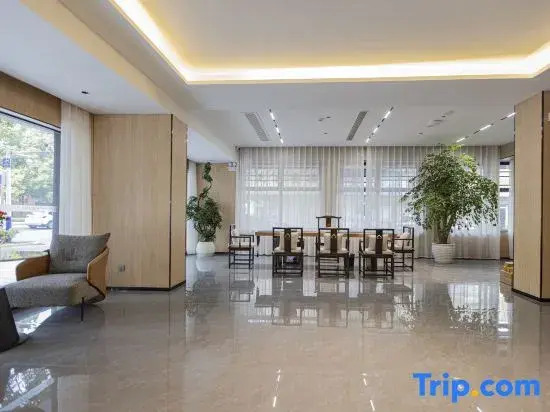 GreenTree Inn (Chuzhou North Station Experimental Middle School East Campus Branch)