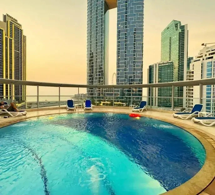 Квартира Luxry Full Marina View & RoofTop Pool