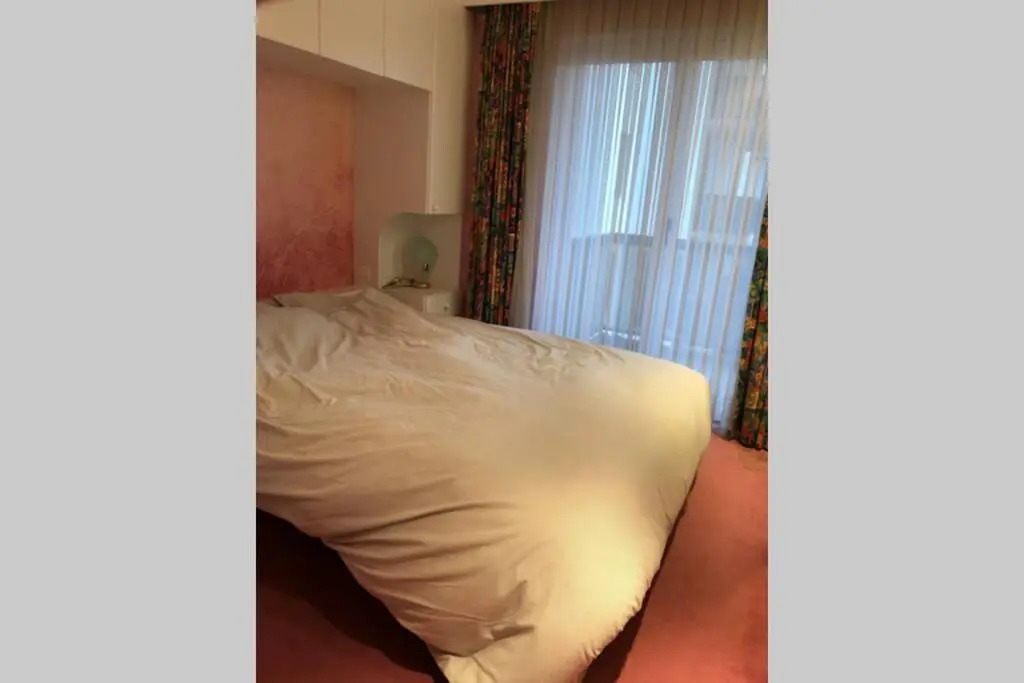 Ruim 3 Slaapkamerappartement Vlakbij Het Strand