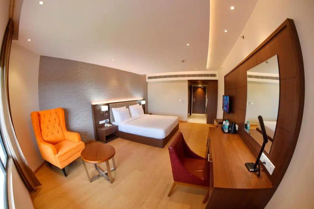 The Pearlview Regency
