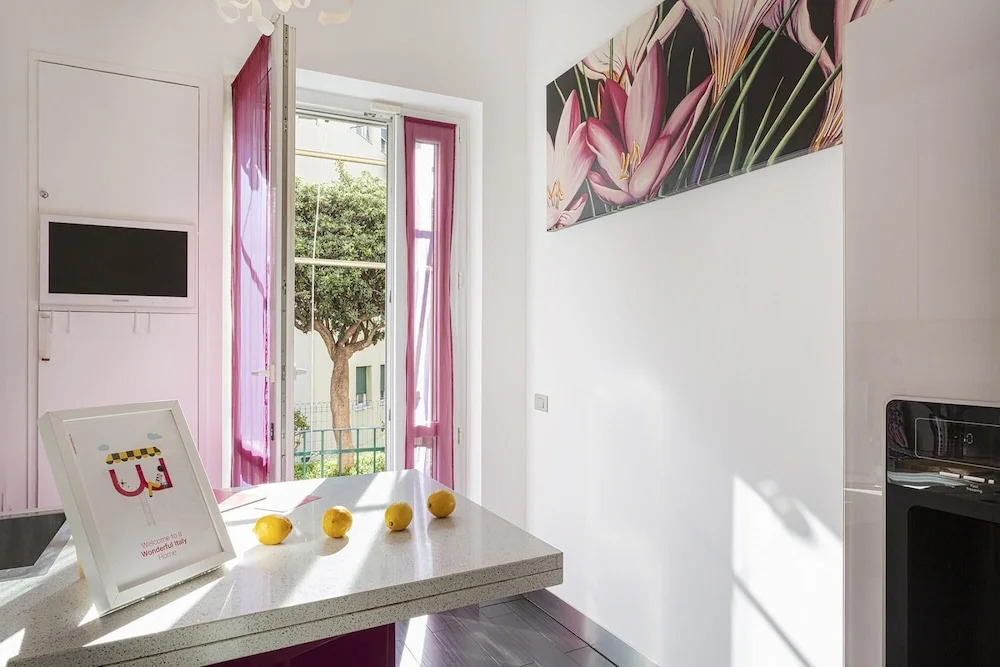 Vernazzola Family Apartment by Wonderful Italy
