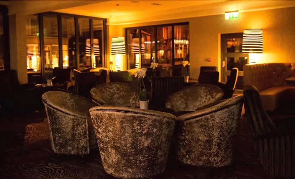 Royal Hotel