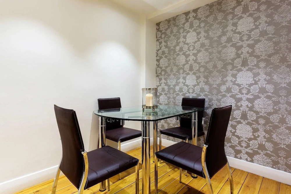 Chalk Farm Comfort