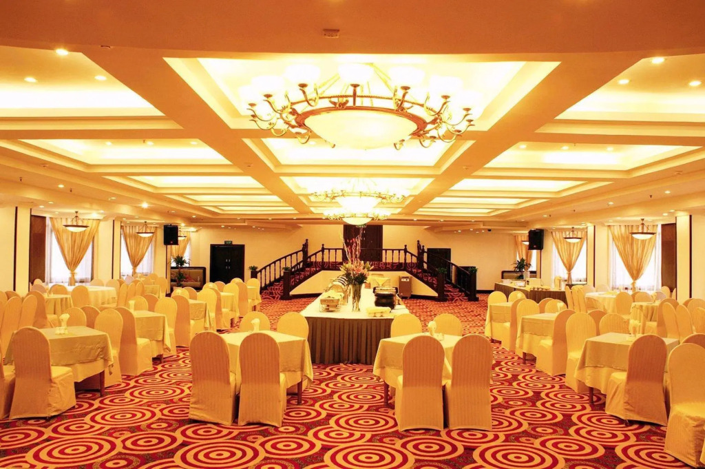 Rui Tai Hong Qiao Hotel