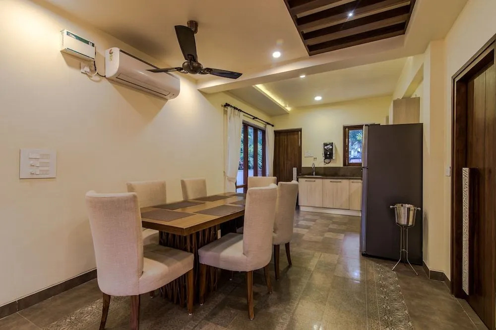 Budh Villa by Iksha
