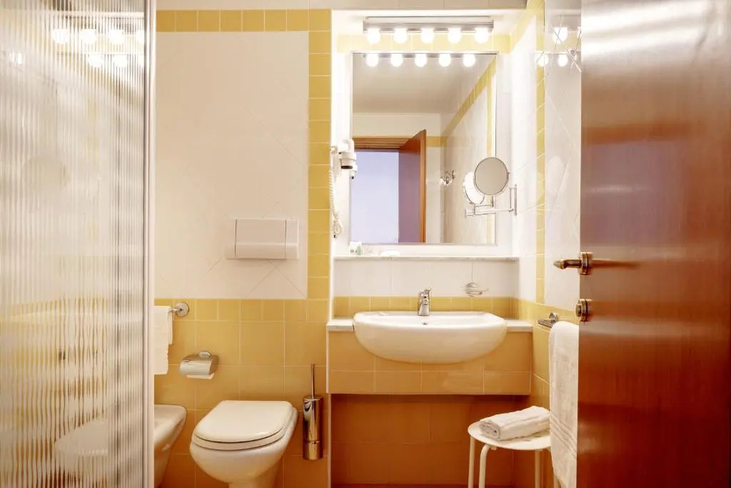 Euro Hotel