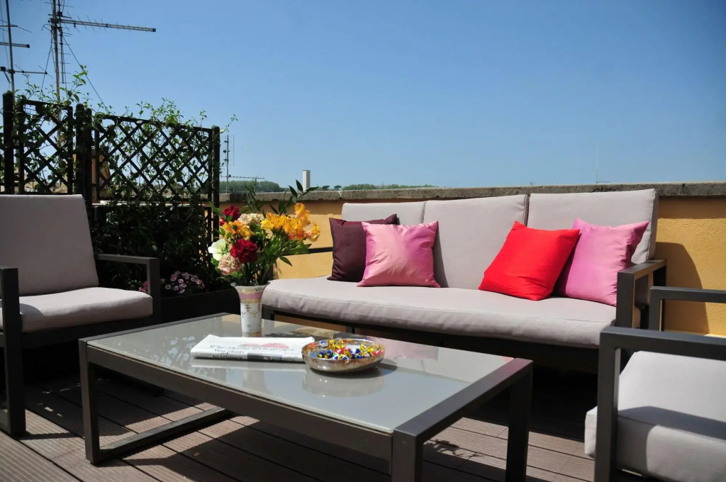 Piccola Navona Roof Garden