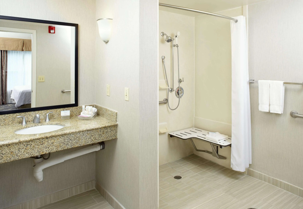 Homewood Suites by Hilton Charlotte Airport