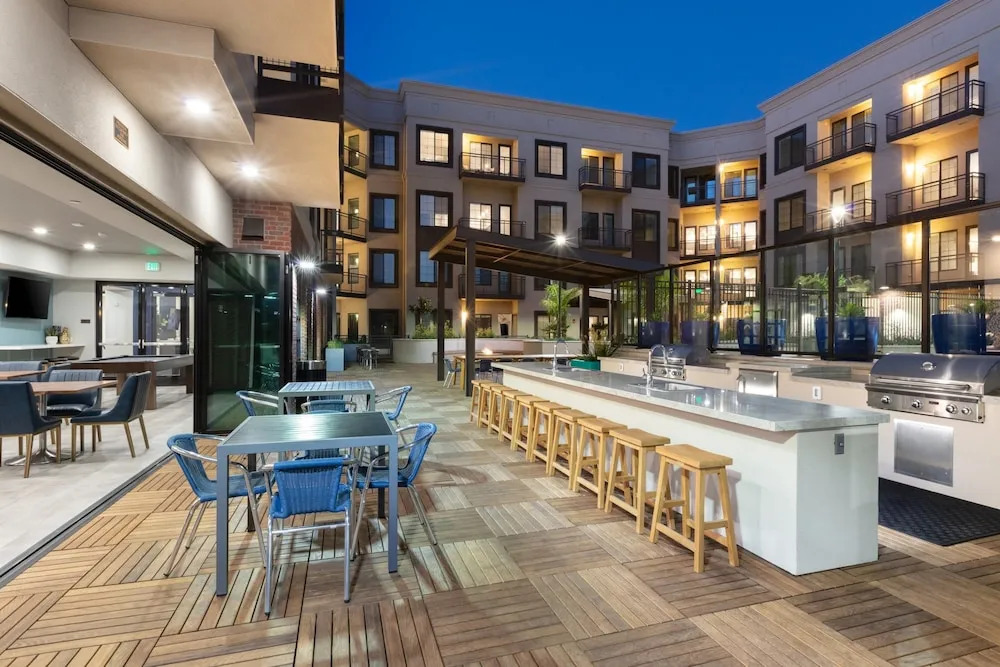 Global Luxury Suites in Campbell